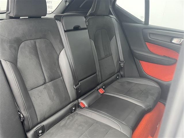 ボルボ ＸＣ４０ Ｔ４ ＡＷＤ Ｒデザイン ４ＷＤ H30年 (東北) 99