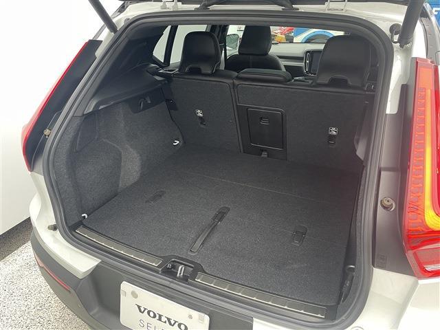 ボルボ ＸＣ４０ Ｔ４ ＡＷＤ Ｒデザイン ４ＷＤ H30年 (東北) 99