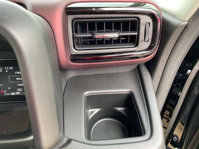 スズキ スペーシア　ギア ６６０ カスタム ハイブリッド ＸＳターボ ４ＷＤ R6年 (東北) 99