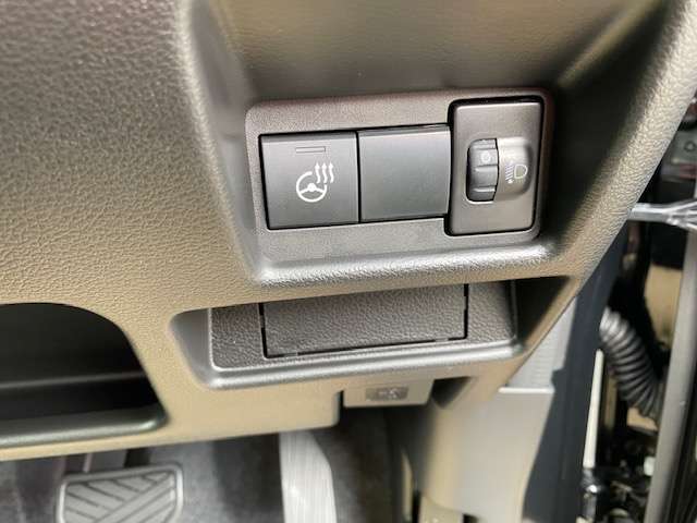 スズキ スペーシア　ギア ６６０ カスタム ハイブリッド ＸＳターボ ４ＷＤ R6年 (東北) 99