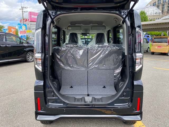 スズキ スペーシア　ギア ６６０ カスタム ハイブリッド ＸＳターボ ４ＷＤ R6年 (東北) 99