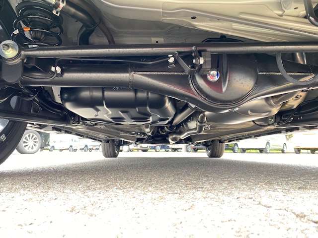 スズキ スペーシア　ギア ６６０ カスタム ハイブリッド ＸＳターボ ４ＷＤ R6年 (東北) 99