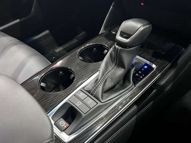 トヨタ クラウン　ハイブリッド ハイブリッド ２．５ Ｇ H30年 (関東) 99