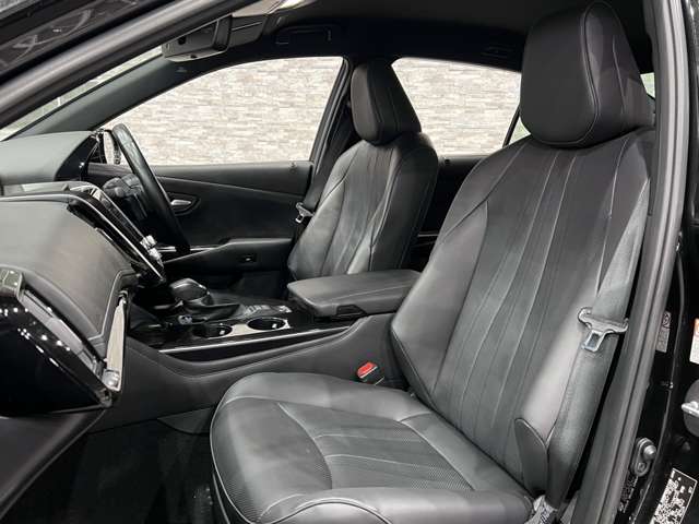 トヨタ クラウン　ハイブリッド ハイブリッド ２．５ Ｇ H30年 (関東) 99