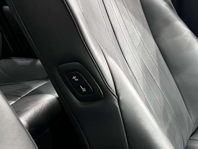 トヨタ クラウン　ハイブリッド ハイブリッド ２．５ Ｇ H30年 (関東) 99