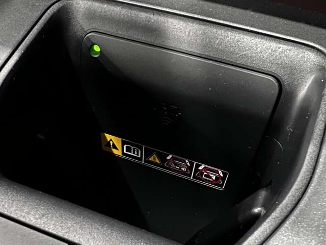 トヨタ クラウン　クロスオーバー　ハイブリッド ２．５ Ｇ アドバンスト レザー パッケージ Ｅ－ＦＯＵＲ ４ＷＤ R4年 (関東) 99