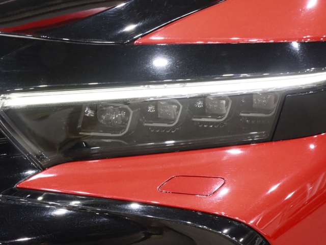 トヨタ クラウン　クロスオーバー　ハイブリッド ２．５ Ｇ アドバンスト レザー パッケージ Ｅ－ＦＯＵＲ ４ＷＤ R4年 (関東) 99