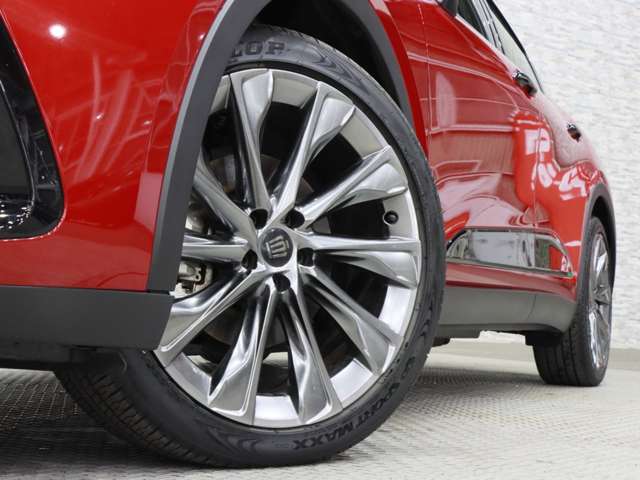 トヨタ クラウン　クロスオーバー　ハイブリッド ２．５ Ｇ アドバンスト レザー パッケージ Ｅ－ＦＯＵＲ ４ＷＤ R4年 (関東) 99