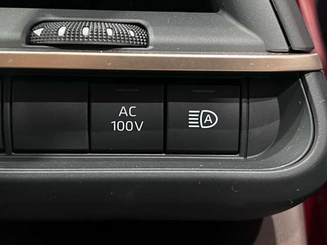 トヨタ クラウン　クロスオーバー　ハイブリッド ２．５ Ｇ アドバンスト レザー パッケージ Ｅ－ＦＯＵＲ ４ＷＤ R4年 (関東) 99