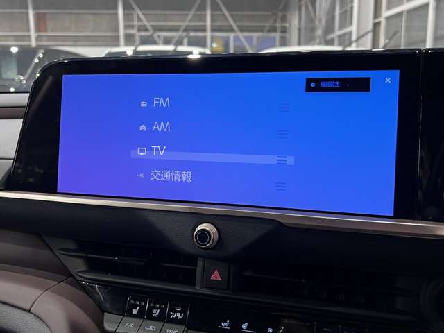 トヨタ クラウン　クロスオーバー　ハイブリッド ２．５ Ｇ アドバンスト レザー パッケージ Ｅ－ＦＯＵＲ ４ＷＤ R4年 (関東) 99