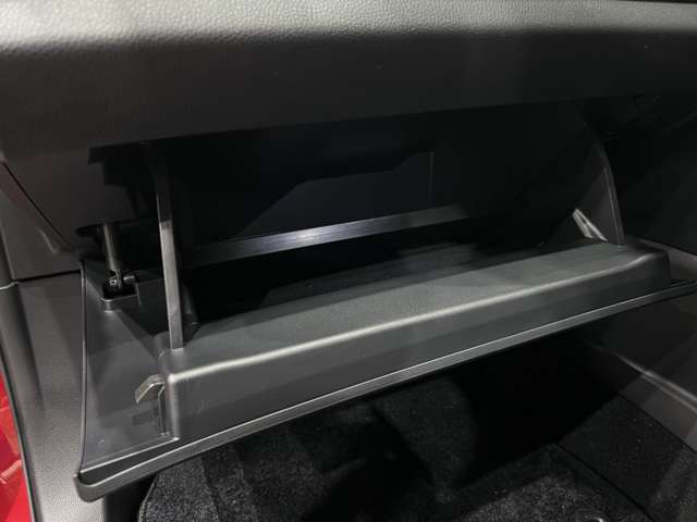 トヨタ クラウン　クロスオーバー　ハイブリッド ２．５ Ｇ アドバンスト レザー パッケージ Ｅ－ＦＯＵＲ ４ＷＤ R4年 (関東) 99