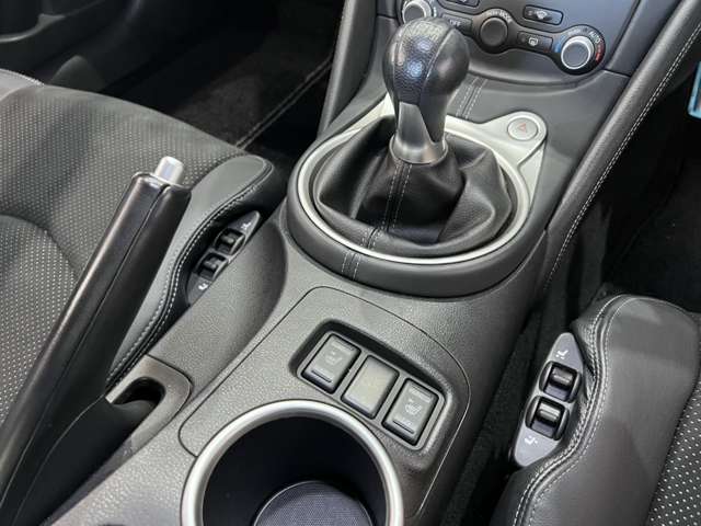 日産 フェアレディＺ ３．７ バージョン ＳＴ H28年 (関東) 99