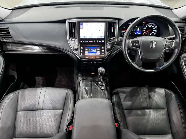 トヨタ クラウン　ハイブリッド ハイブリッド ２．５ Ｓ H25年 (関東) 99