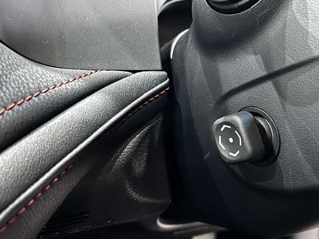 トヨタ クラウン　ハイブリッド ハイブリッド ２．５ Ｓ H25年 (関東) 99