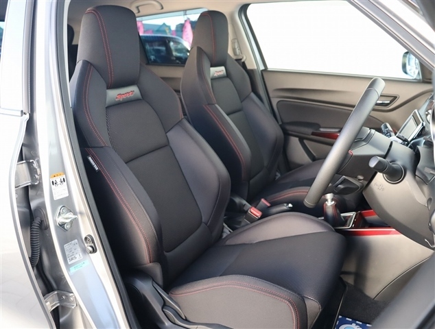 スズキ スイフト スポーツ １．４ R2年 (関東) 99