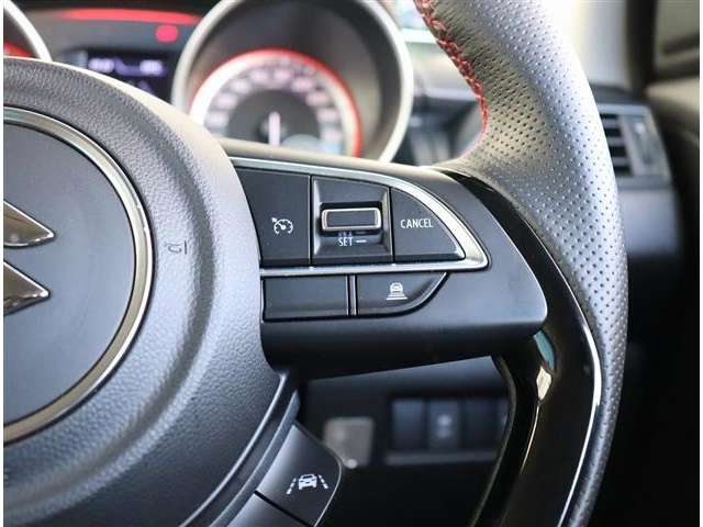 スズキ スイフト スポーツ １．４ R2年 (関東) 99