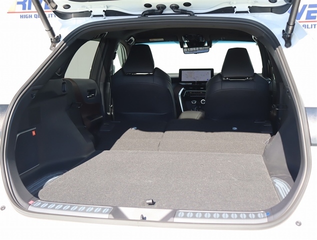 トヨタ ハリアー　ハイブリッド ２．５ ハイブリッド Ｚ レザーパッケージ R6年 (関東) 99