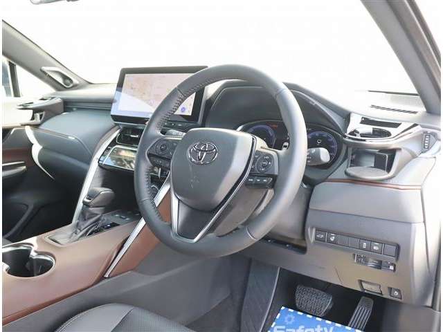 トヨタ ハリアー　ハイブリッド ２．５ ハイブリッド Ｚ レザーパッケージ R6年 (関東) 99