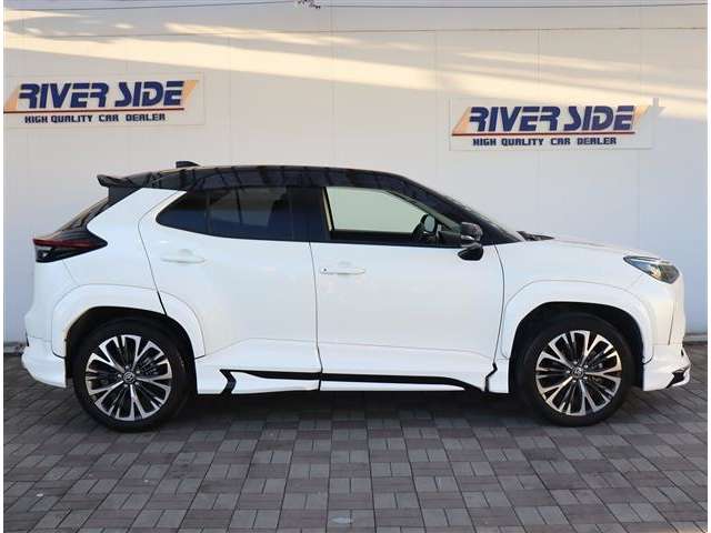 トヨタ ヤリスクロス　ハイブリッド １．５ ハイブリッド Ｚ R4年 (関東) 99