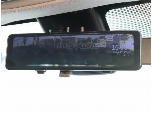 トヨタ ヤリスクロス　ハイブリッド １．５ ハイブリッド Ｚ R4年 (関東) 99