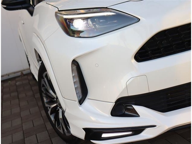 トヨタ ヤリスクロス　ハイブリッド １．５ ハイブリッド Ｚ R4年 (関東) 99