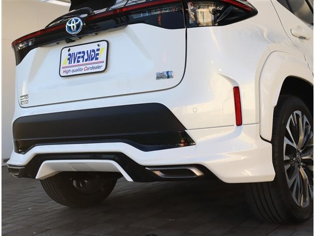 トヨタ ヤリスクロス　ハイブリッド １．５ ハイブリッド Ｚ R4年 (関東) 99