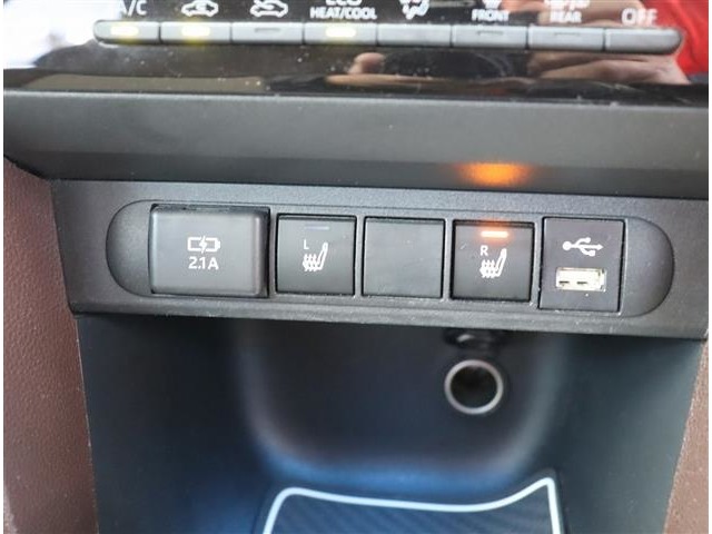 トヨタ ヤリスクロス　ハイブリッド １．５ ハイブリッド Ｚ R4年 (関東) 99