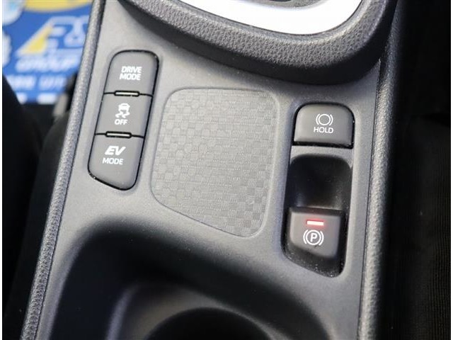 トヨタ ヤリスクロス　ハイブリッド １．５ ハイブリッド Ｚ R4年 (関東) 99