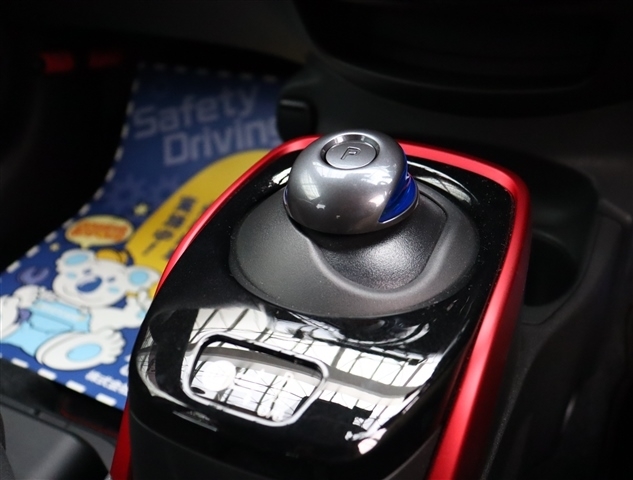 日産 ノート １．２ Ｅ－ＰＯＷＥＲ ＮＩＳＭＯ H30年 (関東) 99