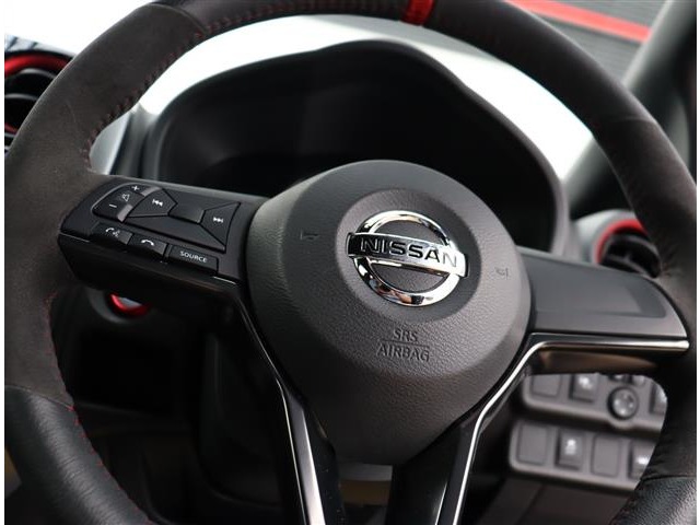 日産 ノート １．２ Ｅ－ＰＯＷＥＲ ＮＩＳＭＯ H30年 (関東) 99