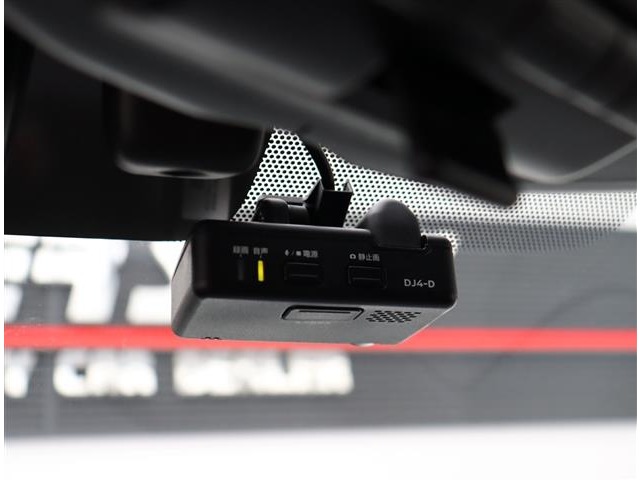 日産 ノート １．２ Ｅ－ＰＯＷＥＲ ＮＩＳＭＯ H30年 (関東) 99