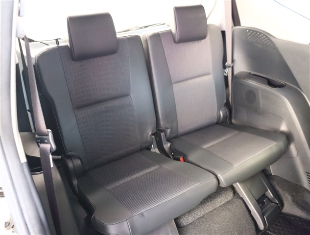 トヨタ シエンタ　ハイブリッド ハイブリッド １．５ Ｇ クエロ H29年 (関東) 99