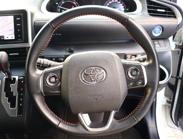 トヨタ シエンタ　ハイブリッド ハイブリッド １．５ Ｇ クエロ H29年 (関東) 99