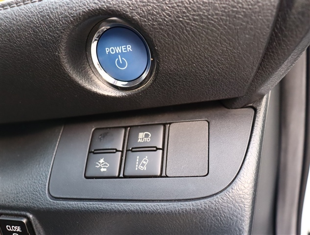 トヨタ シエンタ　ハイブリッド ハイブリッド １．５ Ｇ クエロ H29年 (関東) 99