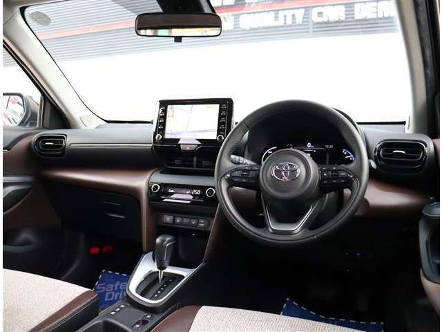 トヨタ ヤリスクロス　ハイブリッド １．５ ハイブリッド Ｚ R4年 (関東) 99