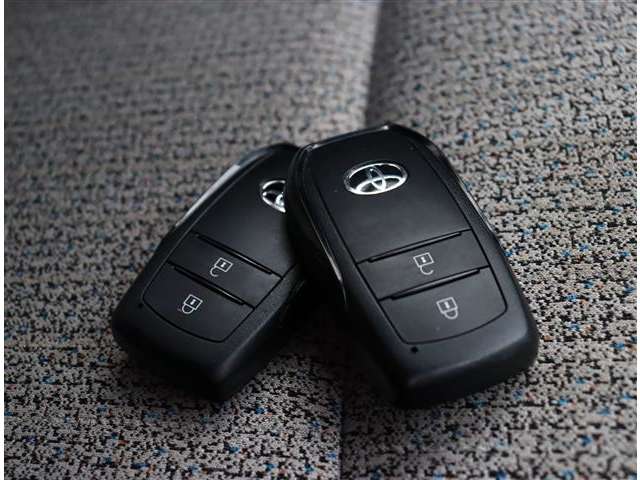 トヨタ ヤリスクロス　ハイブリッド １．５ ハイブリッド Ｚ R4年 (関東) 99