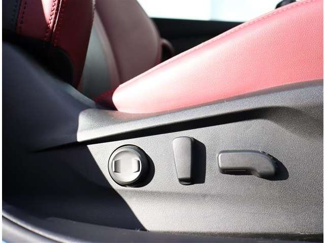 スバル レヴォーグ ２．４ ＳＴＩ スポーツＲ ＥＸ ４ＷＤ R4年 (関東) 99