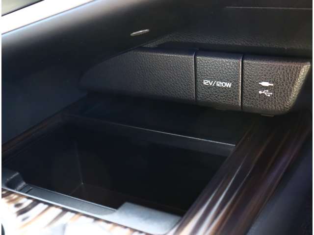 トヨタ カムリ ２．５ Ｇ レザーパッケージ H30年 (関東) 99