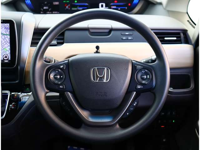 ホンダ フリード　ハイブリッド １．５ ハイブリッド Ｇ H30年 (関東) 99