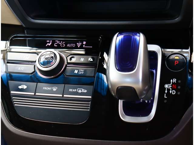 ホンダ フリード　ハイブリッド １．５ ハイブリッド Ｇ H30年 (関東) 99