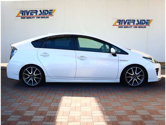 トヨタ プリウス １．８ Ｓ ツーリングセレクション Ｇ'Ｓ H24年 (関東) 99