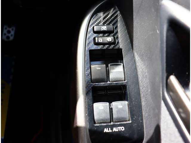 トヨタ プリウス １．８ Ｓ ツーリングセレクション Ｇ'Ｓ H24年 (関東) 99