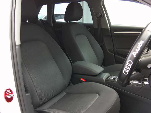 アウディ Ａ３　スポーツバック １．４　ＴＦＳＩ H29年 (関東) 99