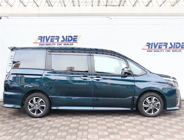 トヨタ ヴォクシー ２．０ ＺＳ 煌ＩＩＩ R3年 (関東) 99