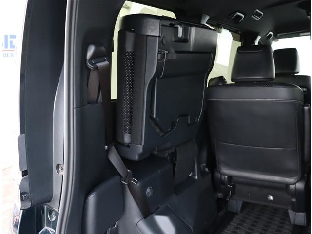 トヨタ ヴォクシー ２．０ ＺＳ 煌ＩＩＩ R3年 (関東) 99