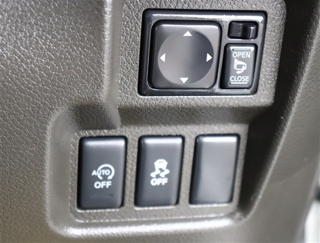 日産 キューブ １．５ １５Ｘ Ｖセレクション H26年 (関東) 99