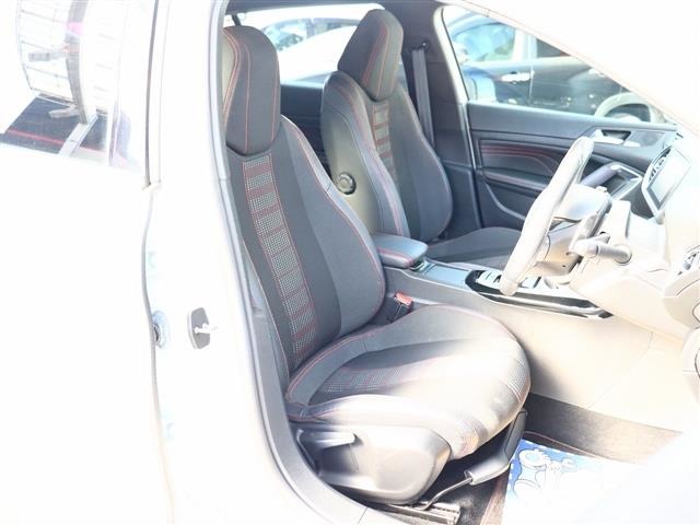 プジョー ３０８ ＧＴライン H29年 (関東) 99