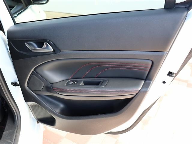 プジョー ３０８ ＧＴライン H29年 (関東) 99