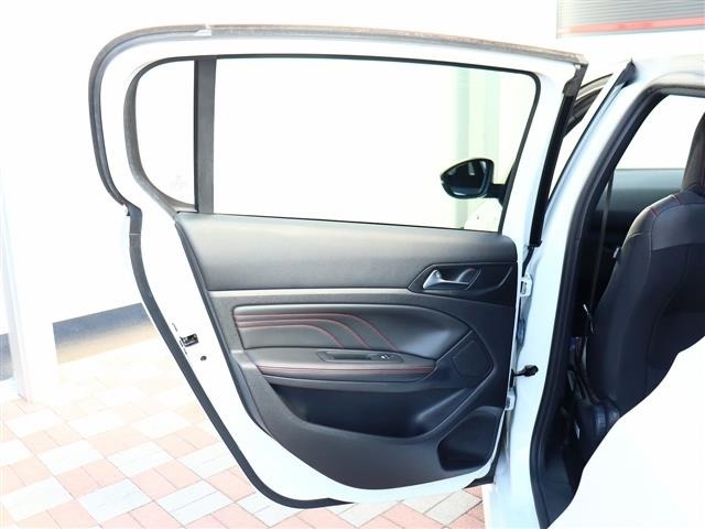 プジョー ３０８ ＧＴライン H29年 (関東) 99