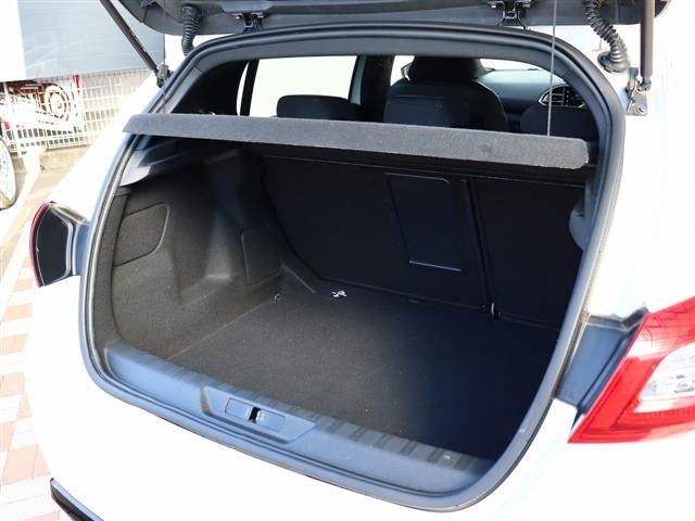 プジョー ３０８ ＧＴライン H29年 (関東) 99